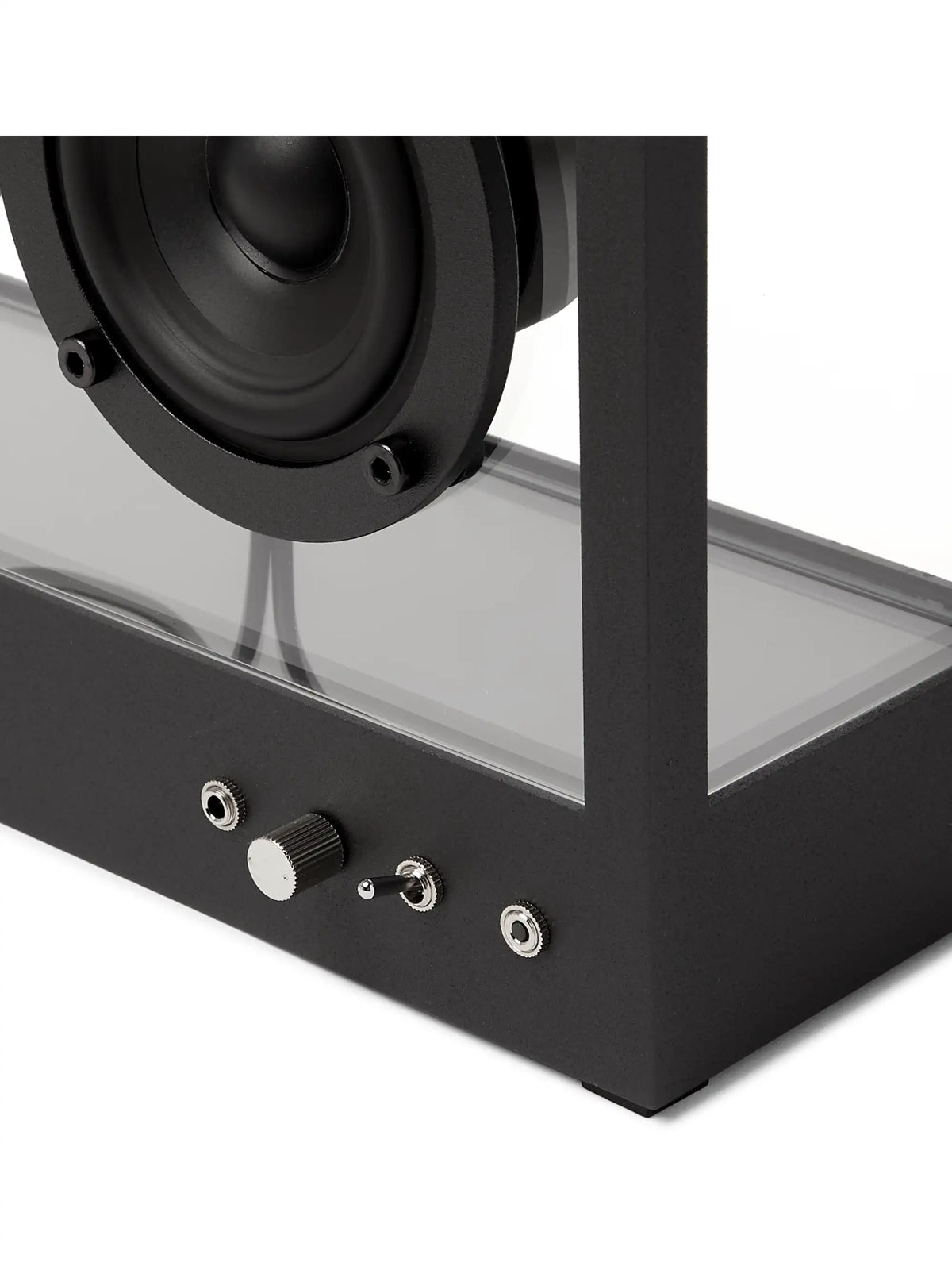 KISSA™ SPEAKERS
